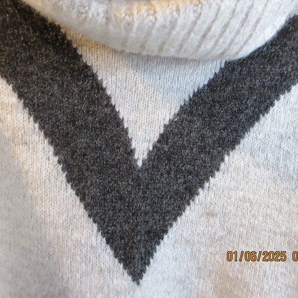 Similar items Sponsored Feedback on our suggestions | See all   Karen Scott Wome - Picture 2 of 7